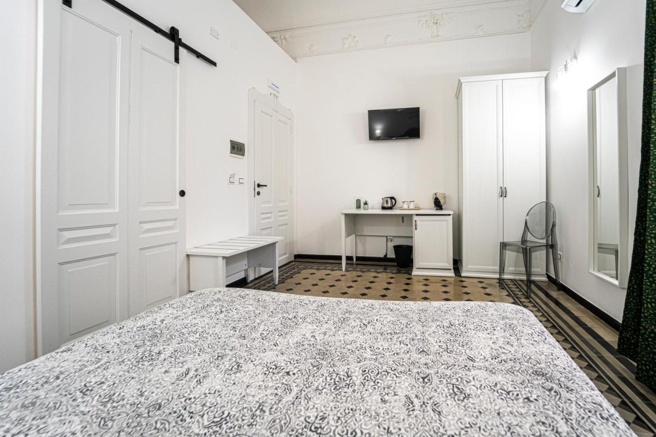 Gli Specchi Di Archimede Bed & Breakfast Сиракуза Екстериор снимка