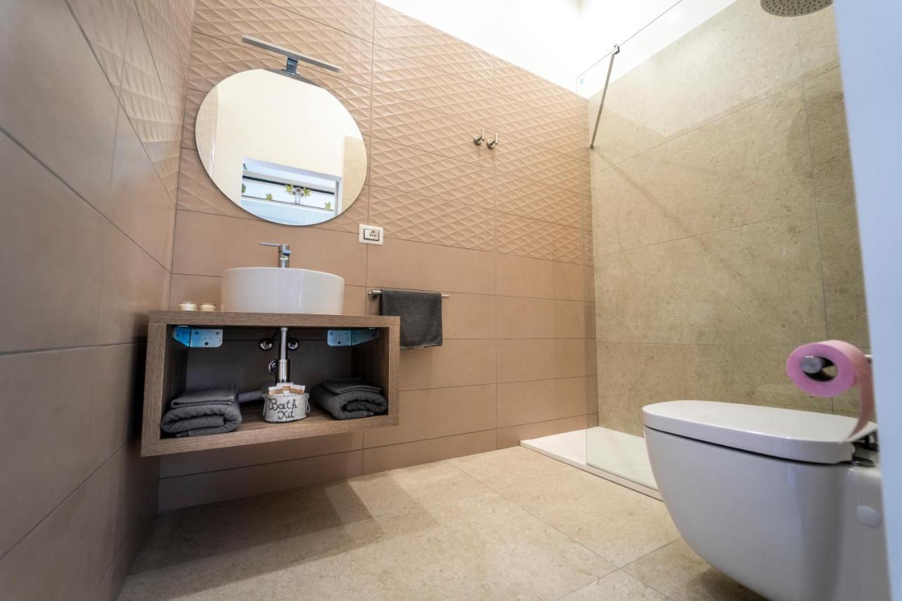 Gli Specchi Di Archimede Bed & Breakfast Сиракуза Екстериор снимка