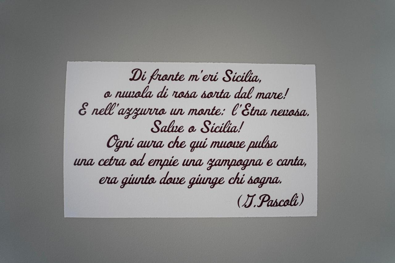 Gli Specchi Di Archimede Bed & Breakfast Сиракуза Екстериор снимка