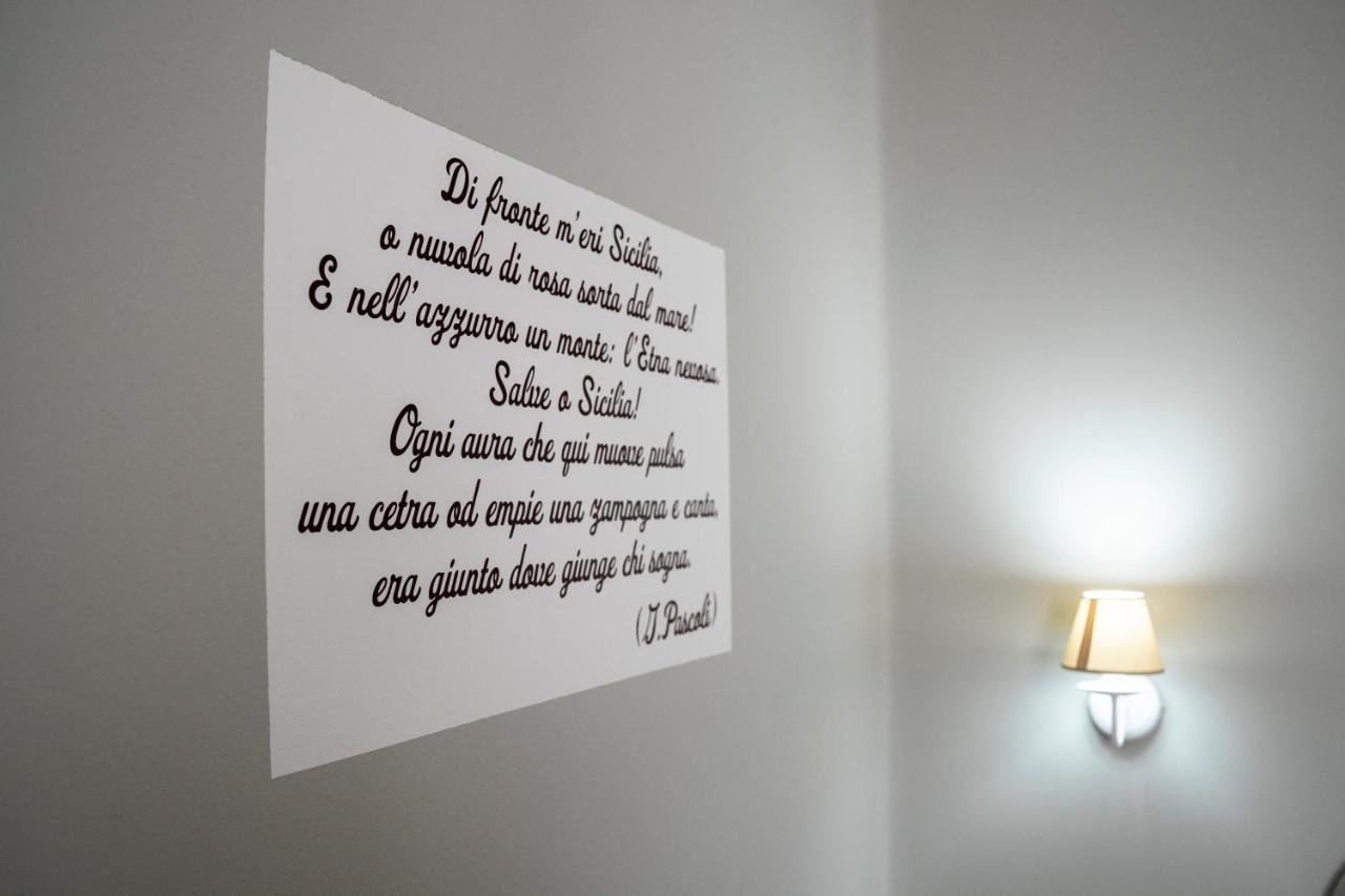 Gli Specchi Di Archimede Bed & Breakfast Сиракуза Екстериор снимка